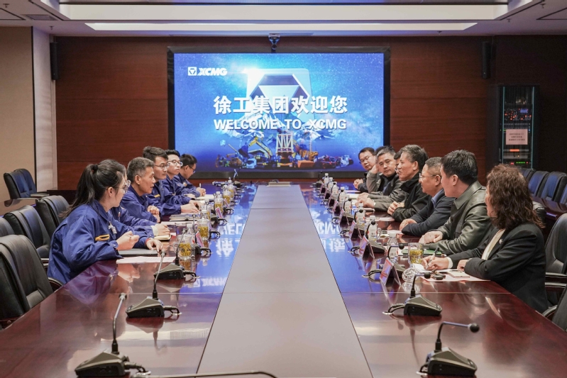 校領導帶隊赴徐州重型機械有限公司調研